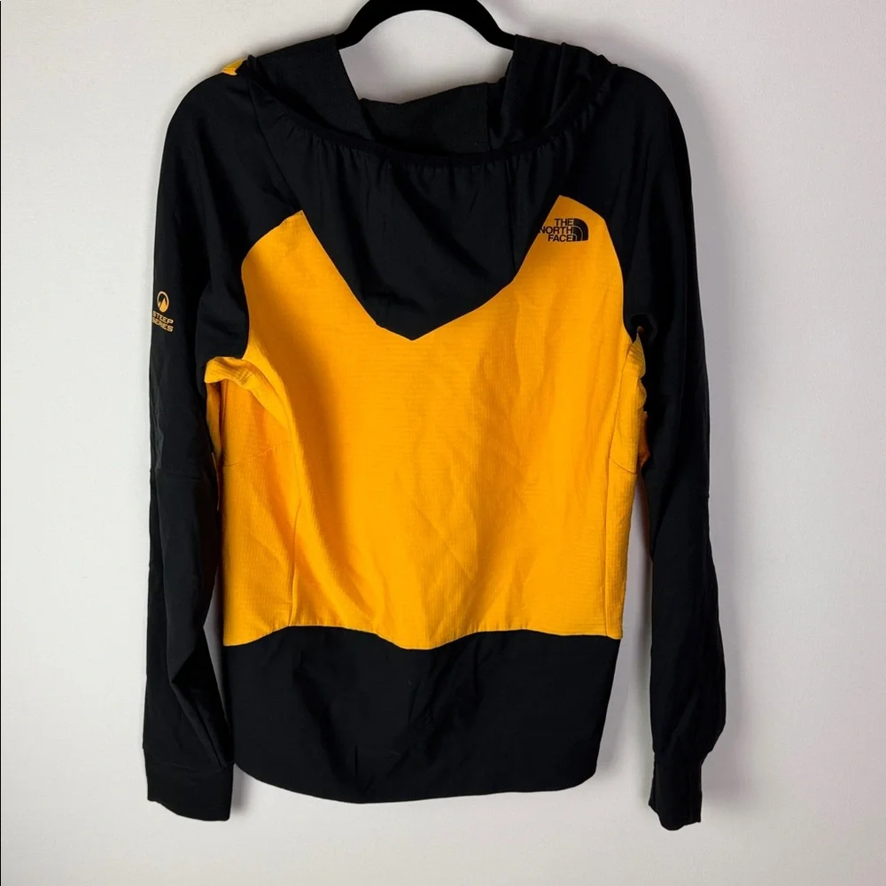 The North Face Light Jacket - Men's Small